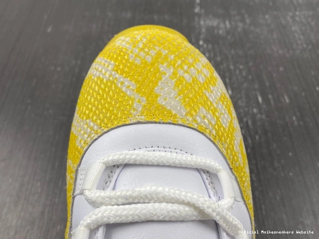 Official Maikesneakers AH7860-107 Snakeskin Low Air Jordan WMNS Yellow 11 0630